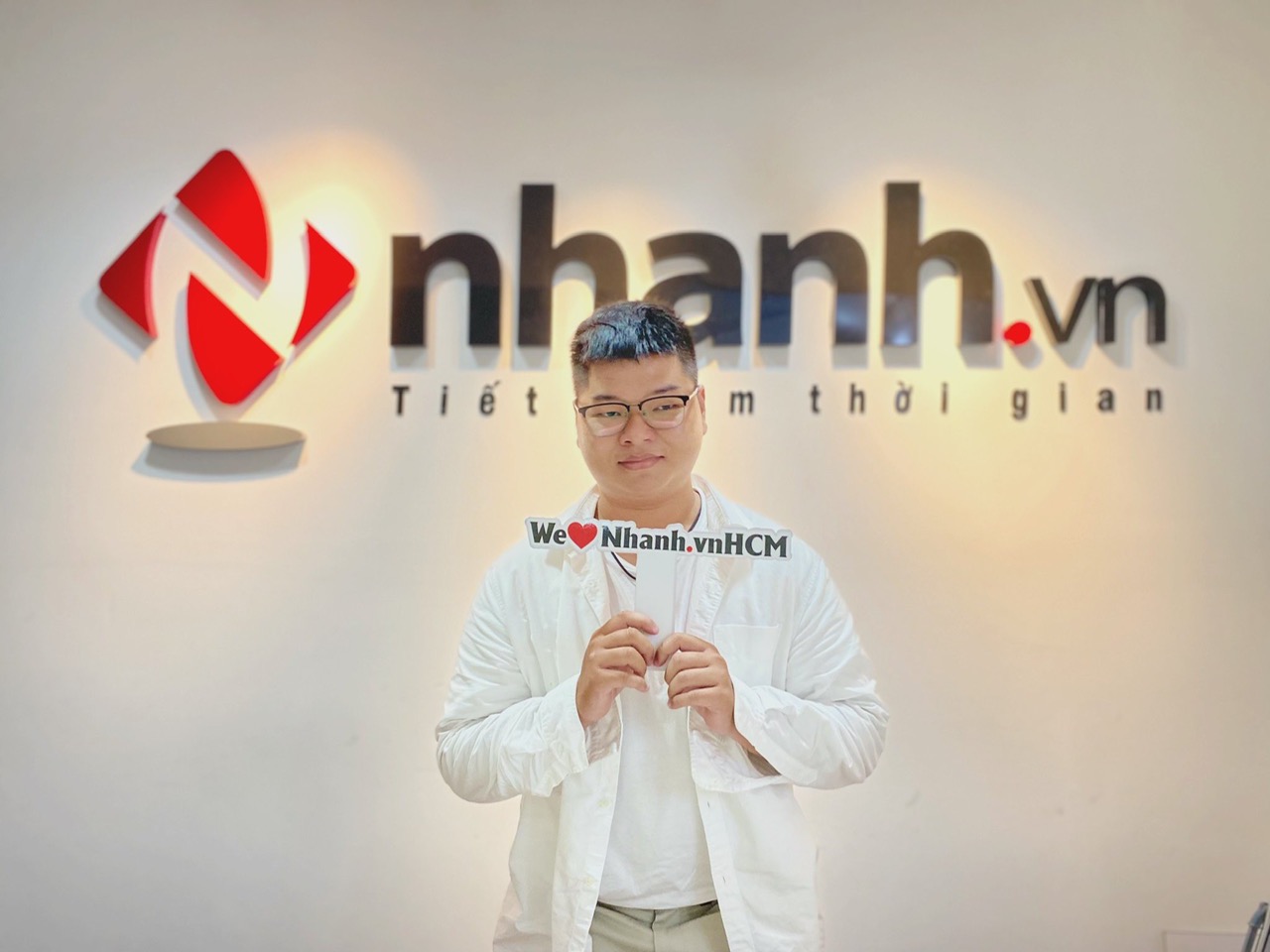 Làm việc tại nhanh.vn